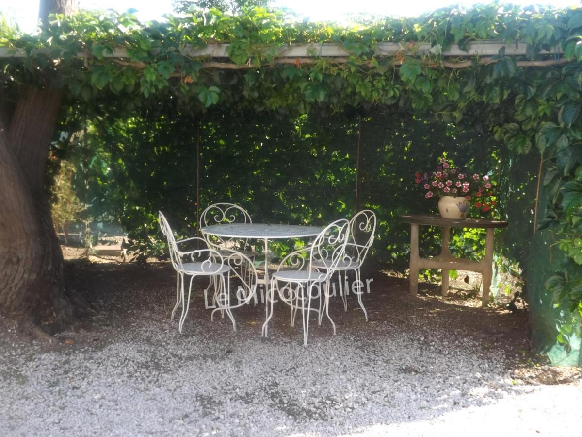 Le Micocoulier Apartman La Crau Kültér fotó